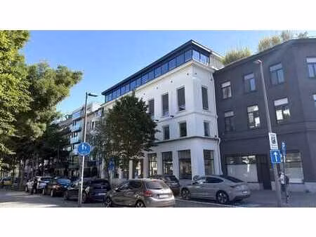 bureaux avec une vue magnifique sur l'îlot à anvers