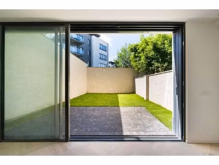 duplex à vendre à place de l'amitié 9 auderghem (vbe33967)