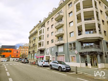 vente commerce 103 m² grenoble (38000)