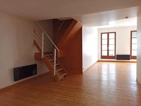 vente immeuble 140 m² saint-aignan (41110)