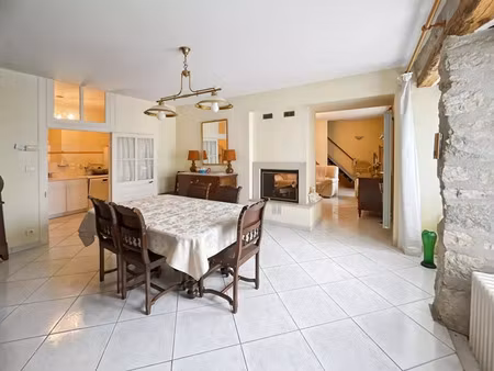 vente maison 8 pièces 215 m² port-lesney (39600)