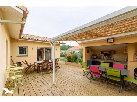 vente maison 4 pièces 90 m² aire-sur-l’adour (40800)