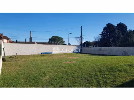vente terrain 587 m² veauche (42340)