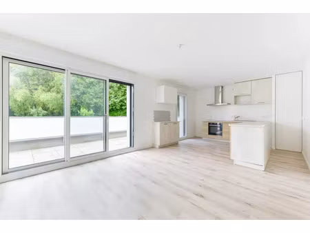 vente appartement 4 pièces 75 m² nantes (44000)