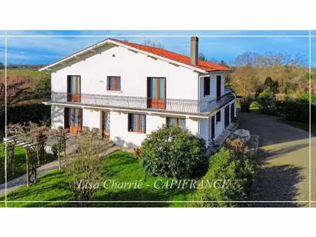 vente maison 6 pièces 170 m² villeneuve-de-marsan (40190)