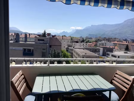 location appartement 4 pièces 95 m² à grenoble (38100)