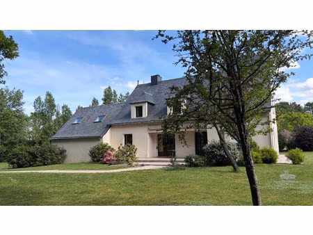 vente maison 7 pièces 216 m² grandchamp-des-fontaines (44119)