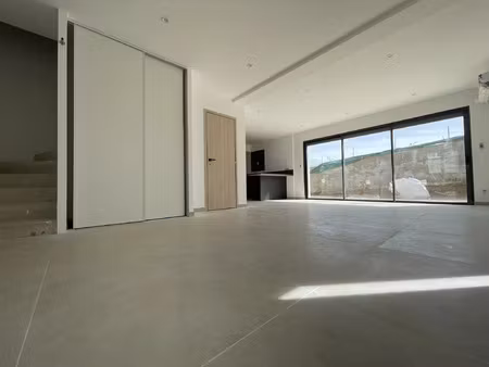 location maison 4 pièces 87 m² à pont-de-chéruy (38230)