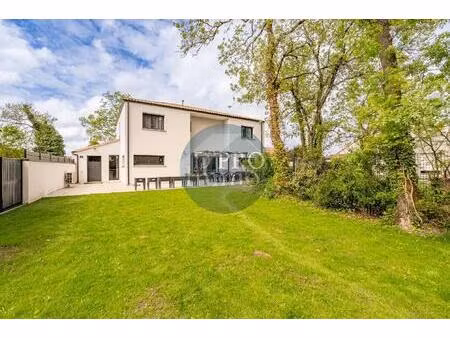 vente maison 7 pièces 171 m² rezé (44400)