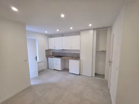 location appartement 1 pièce 19 m² à domène (38420)