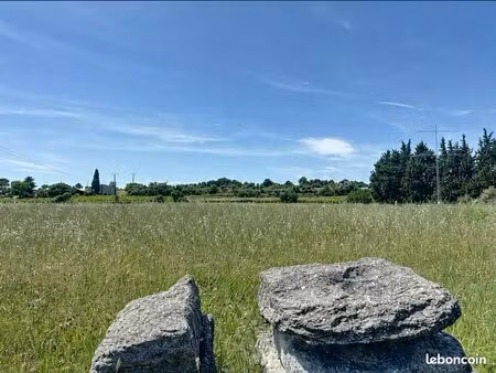 terrain 454 m² modène