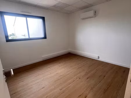 location bureau 12 m² à divatte-sur-loire (44450)