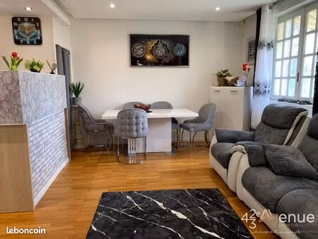 appartement 5 pièces 102 m²