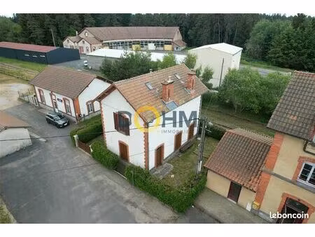 maison 7 pièces 99 m²