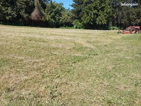 terrain 1 834 m² donzere