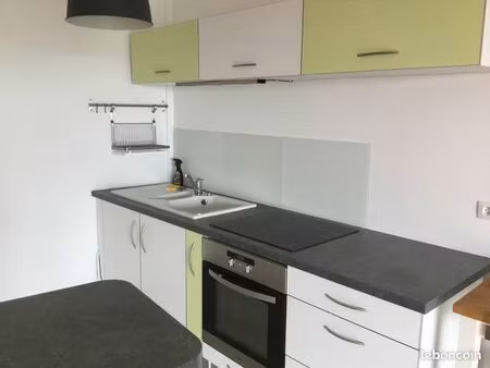 angers appartement grand t2 à louer à l'année