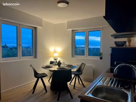 appartement 3 pièces  lumineux avec balcon