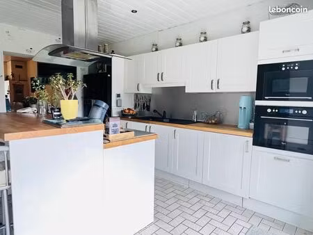 immeuble 300 m² wervicq-sud