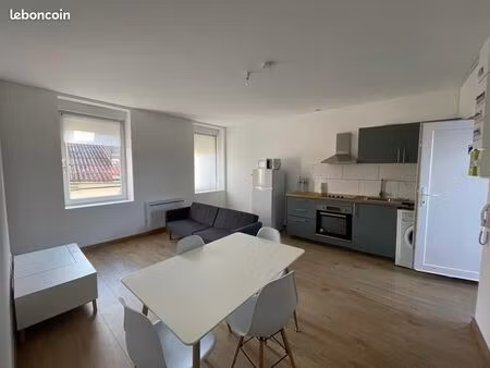 moyeuvre - appartement rénové avec 2 chambres  meublé avec cuisine équipée