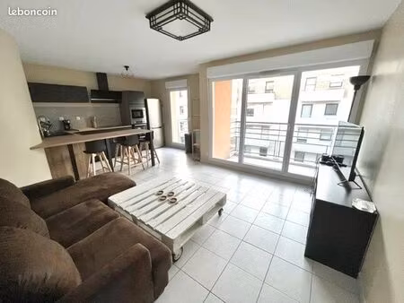 appartement 3 pièces 56 m²
