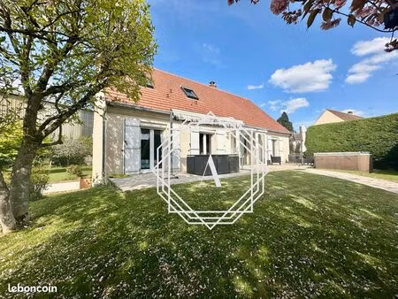propriété 6 pièces 148 m²