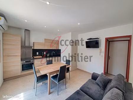 studio 1 pièce 20 m²