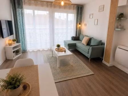 t3 lumineux avec balcon en centre ville