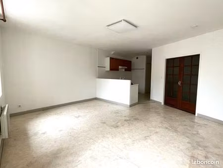 appartement 2 pièces 56 m²
