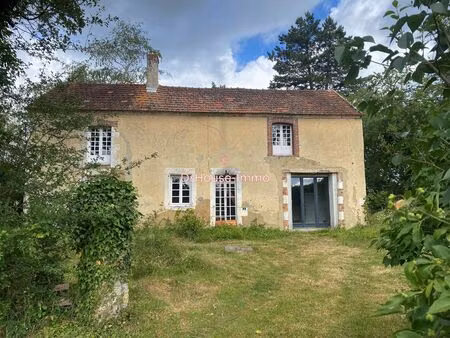dans hameau de fontenoy (89520)