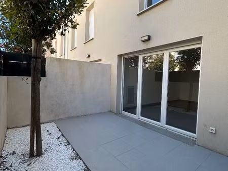 villa 3 pièces 62 m²