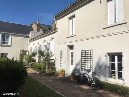 studio amboise centre ville