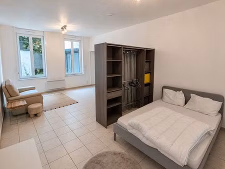 studio meublé de 40 m² avec jardin privatif - catho / gambetta