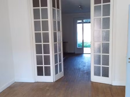 location maison fleurance