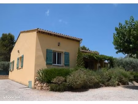 villa 4 pièces 111 m²