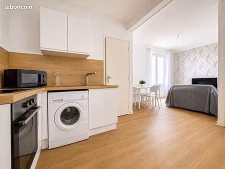 joli t2 meublé avec petit balcon