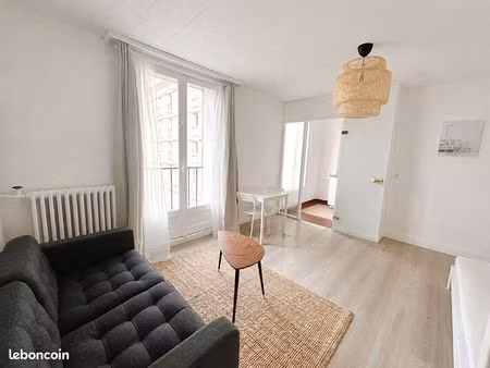 studio 1 pièce 29 m²