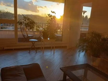 appartement loué meublé – îlot de verdure