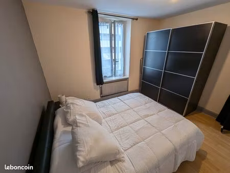 appartement t2 complètement meublé  en centre ville