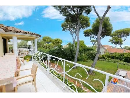 villa de luxe de 8 pièces en vente roquebrune-cap-martin  provence-alpes-côte d'azur