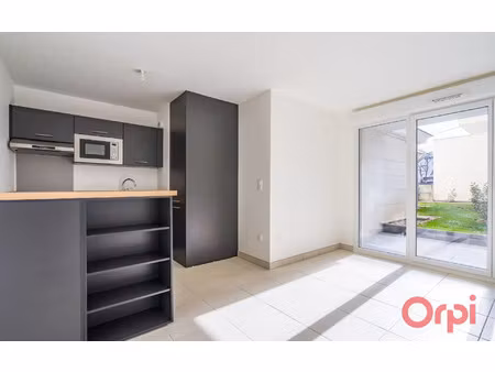 location appartement  43.71 m² t-2 à chilly-mazarin  826 €