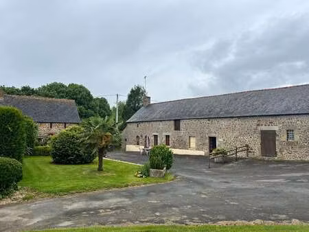 vente maison à fougères (35300) : à vendre / 82m² fougères