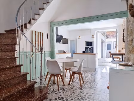 maison 4 pièces - 112 m²