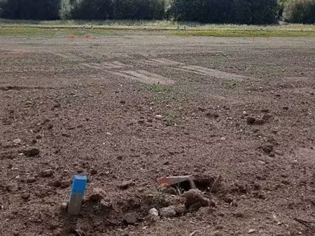 vente terrain 350 m² à saint-etienne-du-bois (85670)  42 510 €