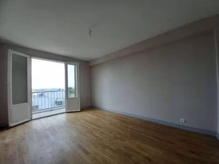 vente appartement 3 pièces à fougères (35300) : à vendre 3 pièces / 60m² fougères