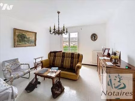 vente appartement 4 pièces à salon-de-provence (13300) : à vendre 4 pièces / 76m² salon-de