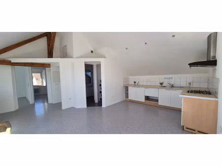 location appartement 3 pièces 60 m² à mandeure (25350)