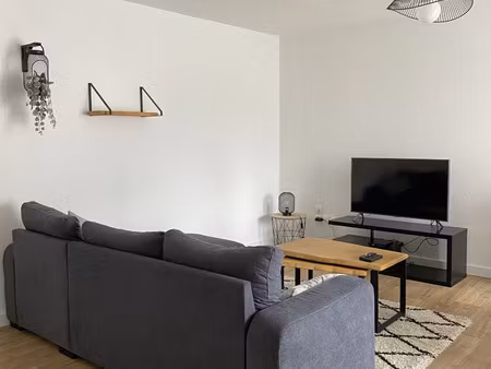 location appartement 2 pièces 46 m² à pompertuzat (31450)