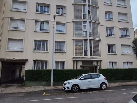 location appartement 3 pièces 76 m² à roanne (42300)