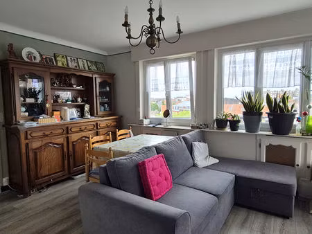 hyper centre - appartement type 3 avec balcon