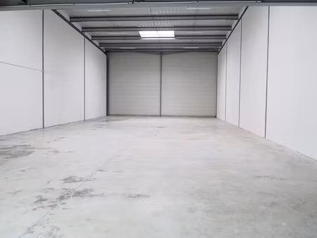 vente entrepôt collegien 77090 628m²
